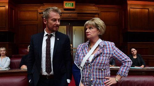 Rake Season 5 Episode 4 - Gold and Greene v Red