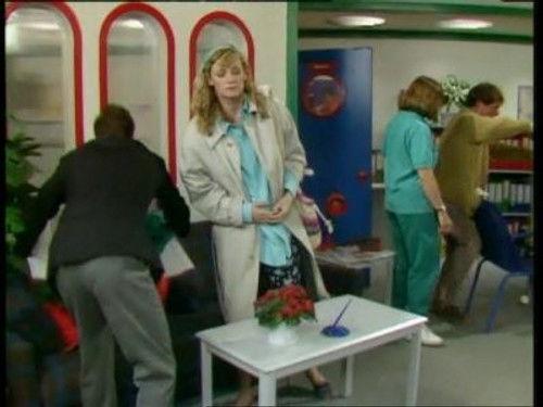 The Brittas Empire Season 2 Episode 2 - Temple of the Body
