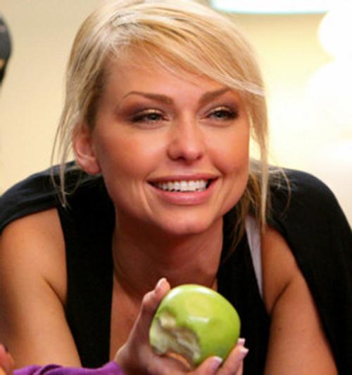 Beauty and the Geek Season 5 Episode 8 - Snowbound