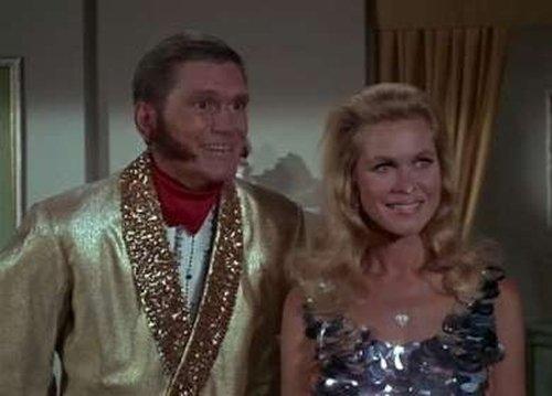 Bewitched Season 5 Episode 6 - Mirror, Mirror on the Wall
