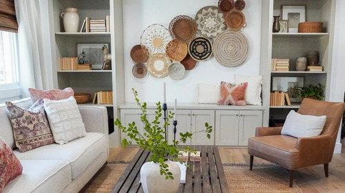 Fixer to Fabulous Season 4 Episode 12 - Small House to Cozy Casita