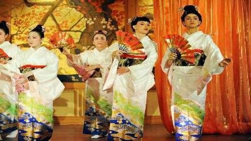 Shake It Up Season 2 Episode 30 - Made In Japan Part 3