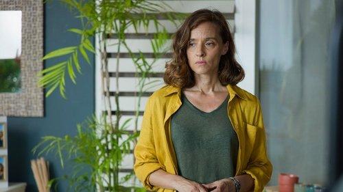 Deadly Tropics Season 5 Episode 6 - Episode 6