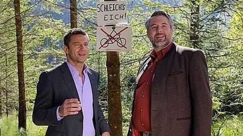 Die Rosenheim-Cops Season 17 Episode 8 - Raced into the Trap