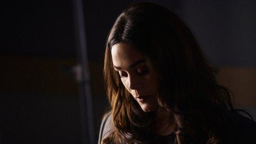 Astrid & Raphaëlle Season 1 Episode 2 - The Haunting (2)