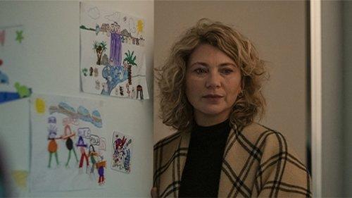 Gloria Season 1 Episode 1 - Episode 1