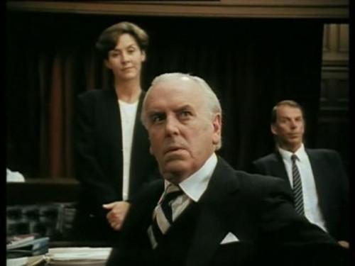 Minder Season 9 Episode 4 - Looking For Mr. Goodtime