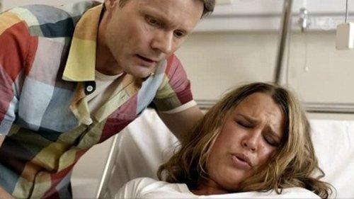 Solsidan Season 1 Episode 10 - Förlossning