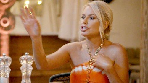 The Real Housewives of Dubai Season 1 Episode 10 - Girls Trippin’