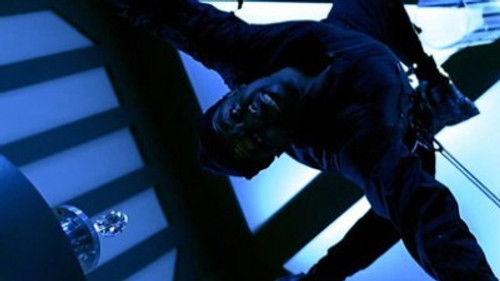 Hustle Season 2 Episode 6 - Eye of the Beholder