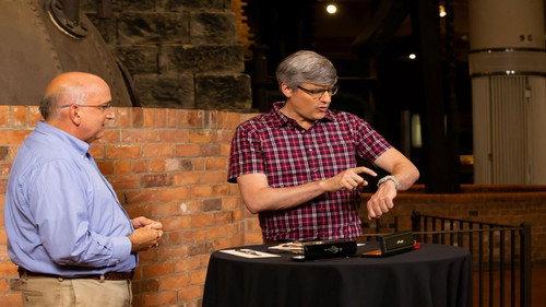 The Henry Ford's Innovation Nation Season 5 Episode 15 - Shirt Life Jacket