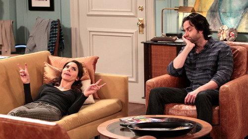 Whitney Season 2 Episode 16 - Cake, Cake, Cake