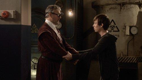 Warehouse 13 Season 4 Episode 19 - All the Time in the World