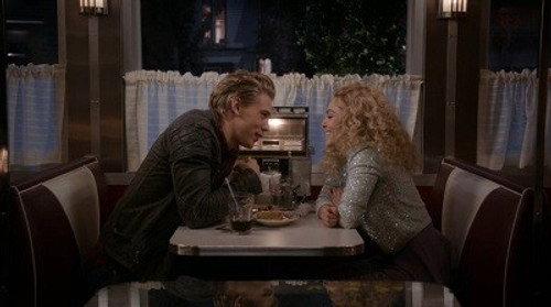 The Carrie Diaries Season 1 Episode 11 - Identity Crisis