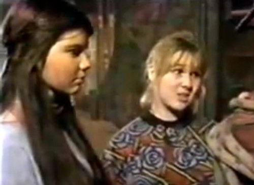 The Girl from Tomorrow Season 2 Episode 6 - The Grandmother Of Invention