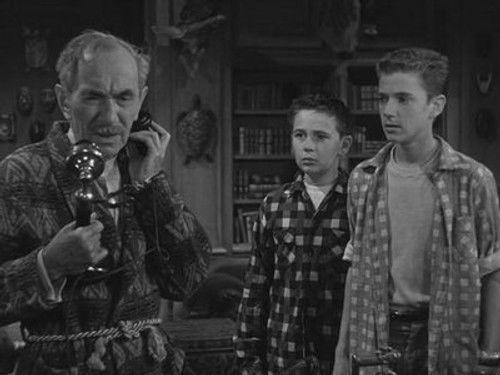 The Hardy Boys Season 1 Episode 8 - A Pirates Chest