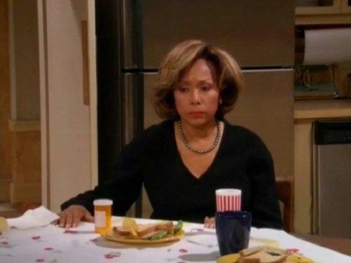 Whoopi Season 1 Episode 10 - Mother's Little Helper