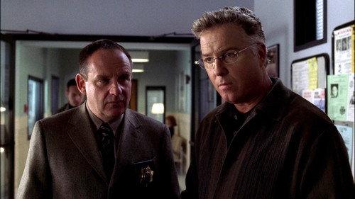 CSI: Crime Scene Investigation Season 2 Episode 19 - Stalker
