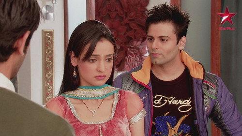 Iss Pyaar Ko Kya Naam Doon? Season 10 Episode 4 - Khushi Plots Against Shyam