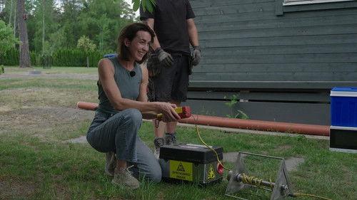 Tareq and Sofias archipelago dream Season 1 Episode 1 - Bang in the building