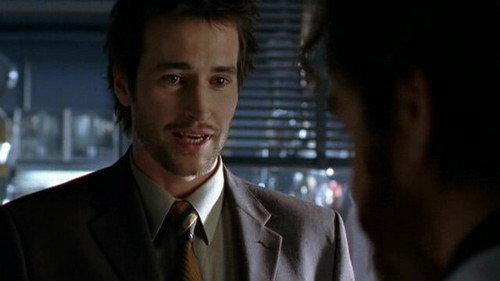 Tru Calling Season 1 Episode 18 - Rear Window