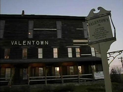 Ghost Hunters Season 2 Episode 16 - Home of Three Ghosts