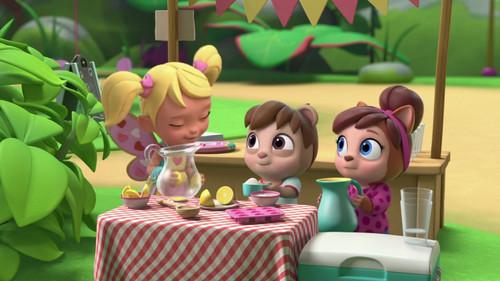 Butterbean's Café Season 1 Episode 15 - Cricket’s The Boss!