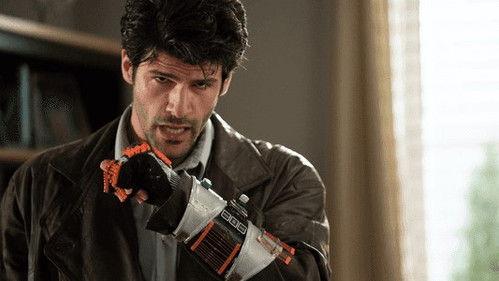 Overlord and the Underwoods Season 2 Episode 10 - Over the Moon