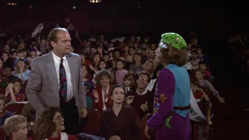 Cheers Season 10 Episode 16 - One Hugs, the Other Doesn't