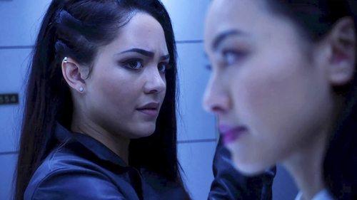 undefined Season 5 Episode 1 - Resort + Desi + Riley + Window Cleaner + Witness