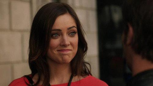90210 Season 5 Episode 19 - The Empire State Strikes Back