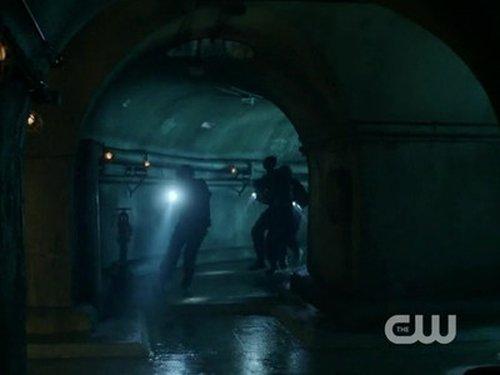 Beauty and the Beast Season 1 Episode 18 - Heart of Darkness