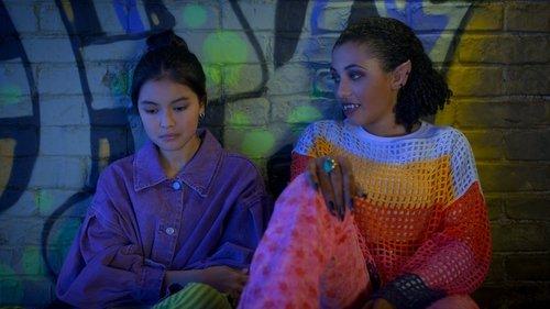 I Woke Up a Vampire Season 1 Episode 6 - Creature Feature