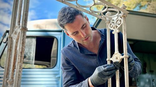 The Travelling Auctioneers Season 3 Episode 12 - Can Heirlooms Fund a Honeymoon?