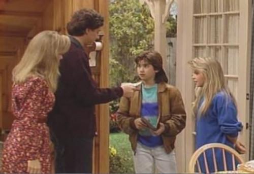 Full House Season 4 Episode 11 - Secret Admirer