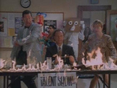 Weird Science Season 2 Episode 7 - Magic for Beginners