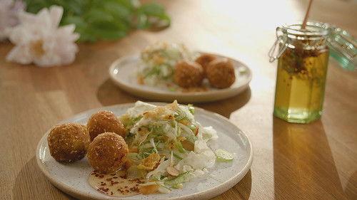 Moi j'mange Season 2 Episode 2 - Episode 2