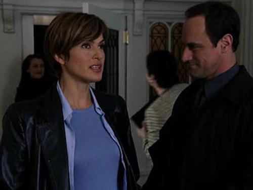 Law & Order: Special Victims Unit Season 4 Episode 18 - Desperate