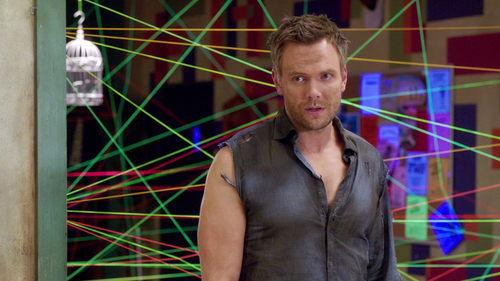 Community Season 4 Episode 1 - History 101