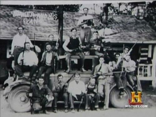 Modern Marvels Season 11 Episode 5 - Gangster Guns