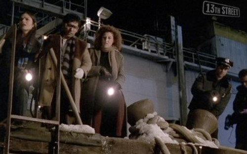 Crossing Jordan Season 2 Episode 11 - Family Ties