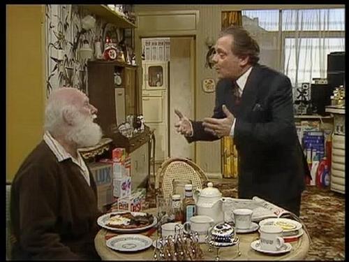 Only Fools and Horses Season 7 Episode 1 - The Sky's the Limit