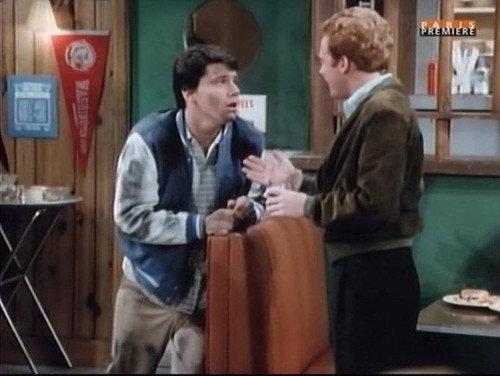 Happy Days Season 4 Episode 6 - Fonzie's Hero