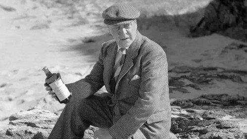 Classic Movies: The Story Of Season 2 Episode 2 - Whisky Galore!