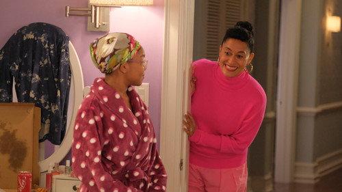 black-ish Season 6 Episode 9 - University of Dre