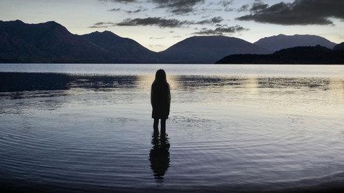 Top of the Lake Season 1 Episode 1 - Paradise Sold