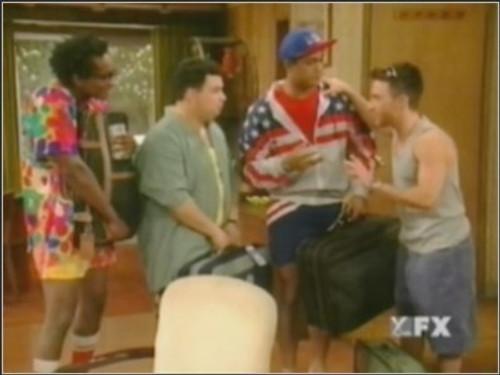 Married... with Children Season 10 Episode 18 - Spring Break (1)