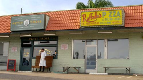 The Mind of a Chef Season 5 Episode 5 - Strip Malls