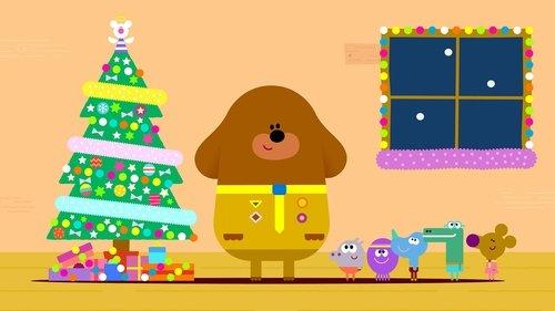 Hey Duggee Season 1 Episode 1 - The Tinsel Badge