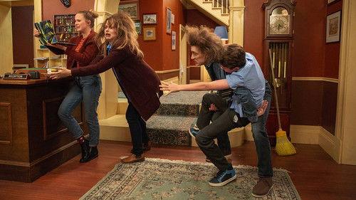 Drop Dead Weird Season 2 Episode 4 - The Corpse Bug